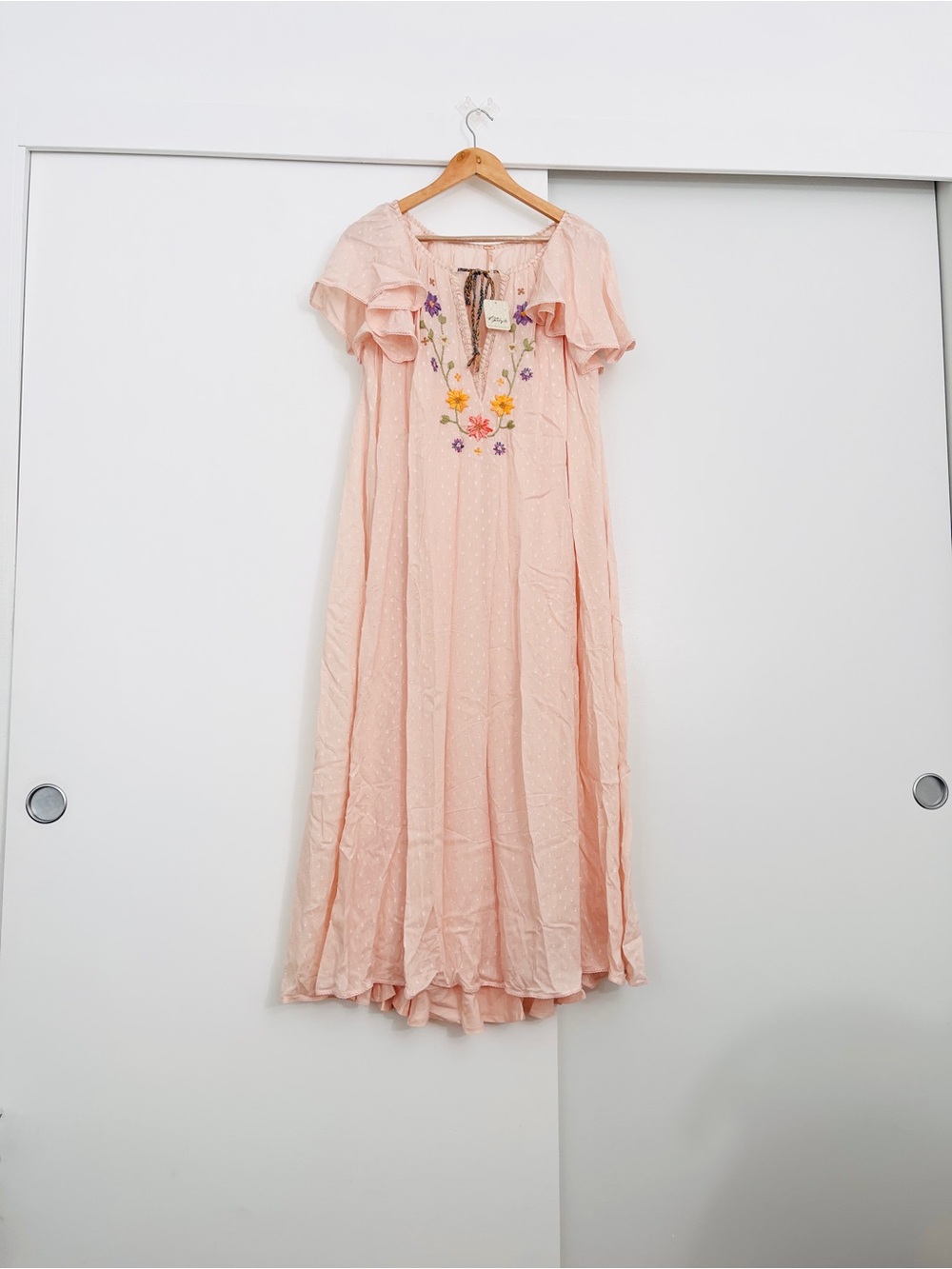 NWT Free People Embroidered Floral Savannah Rose Midi / Maxi Dress Size Medium